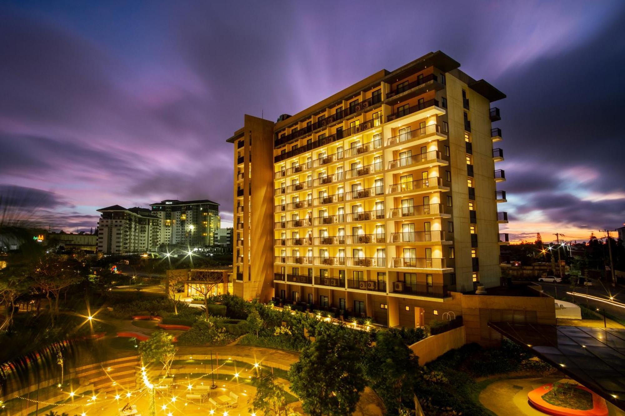 Quest Hotel Tagaytay Tagaytay City Екстериор снимка